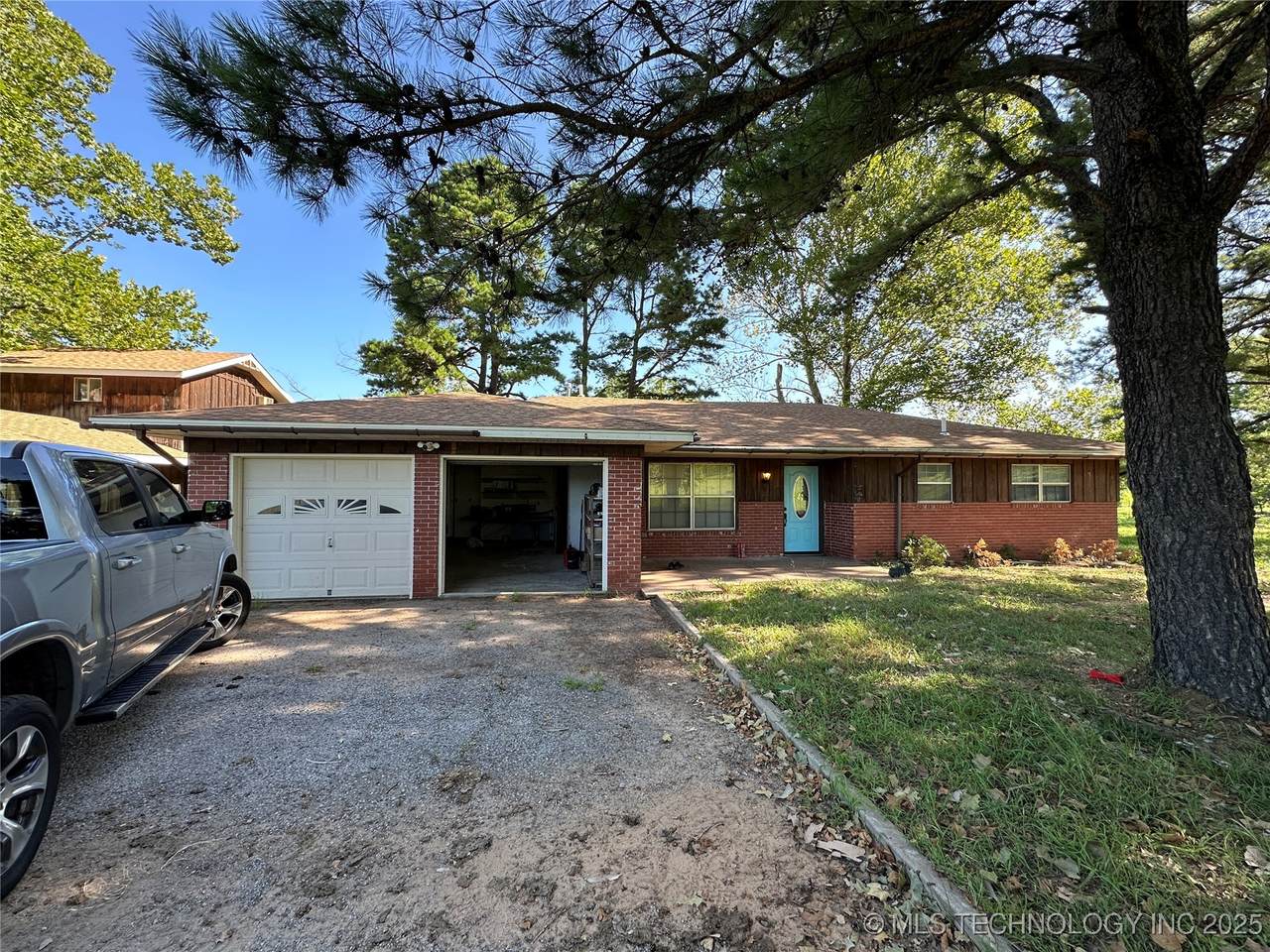 1615 4th Street - Photo 1