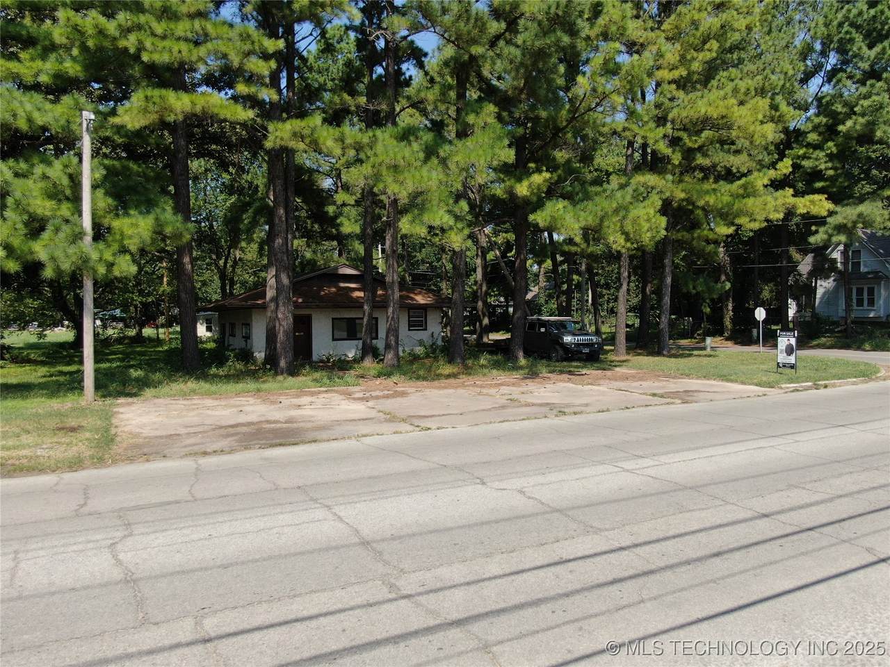 500 Muskogee Avenue - Photo 1