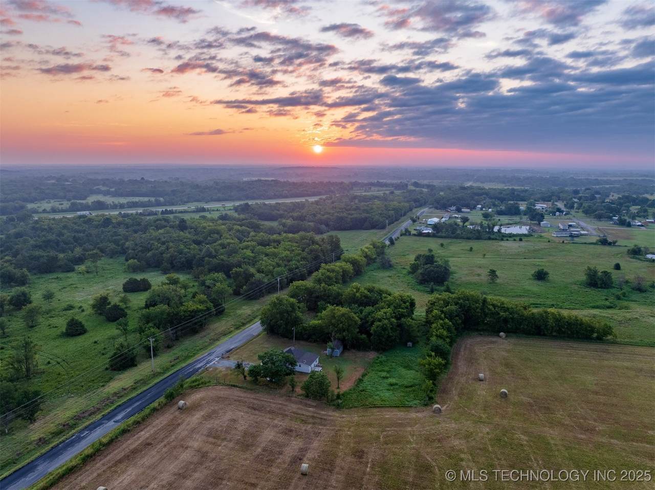 45022 201st Street - Photo 1