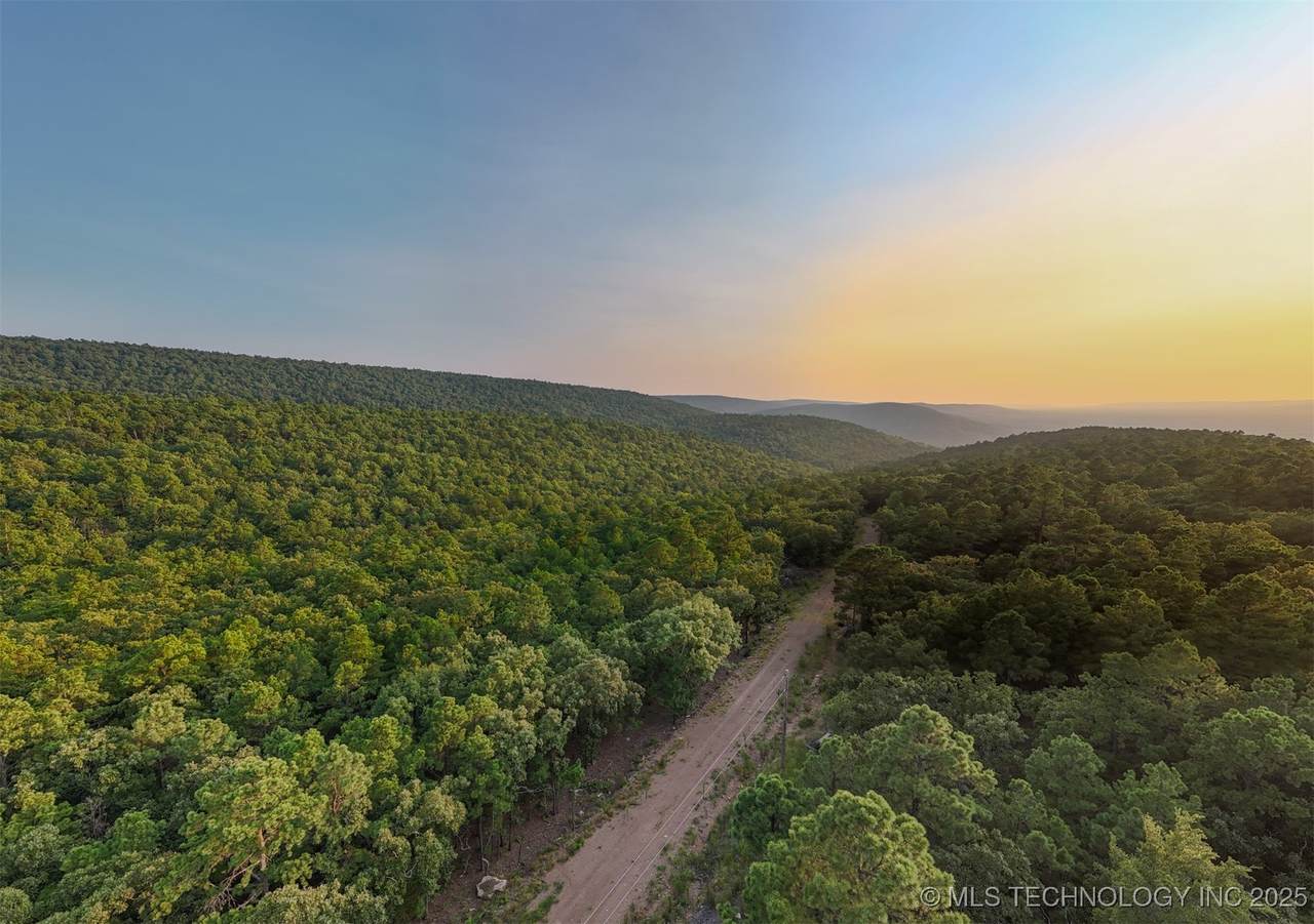 13 Moonshine Drive - Photo 1