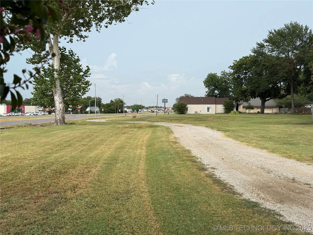 1410 Broadway - Photo 1