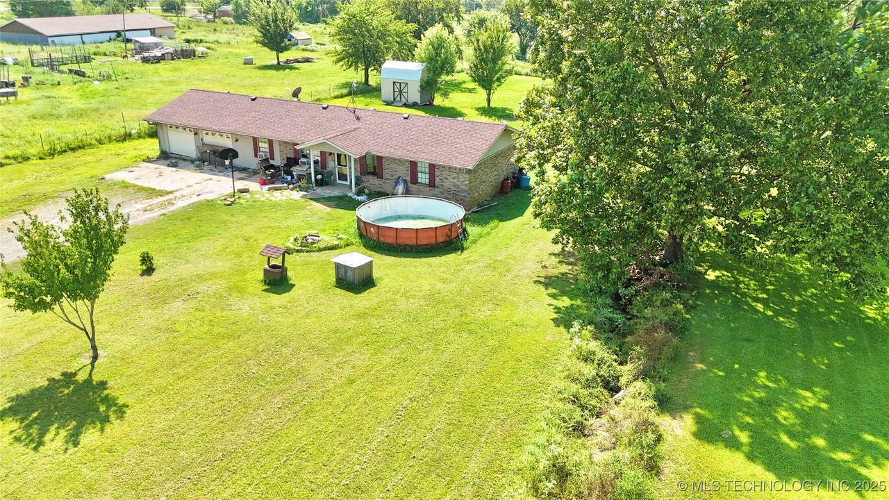 20114 County Road 4460 - Photo 1