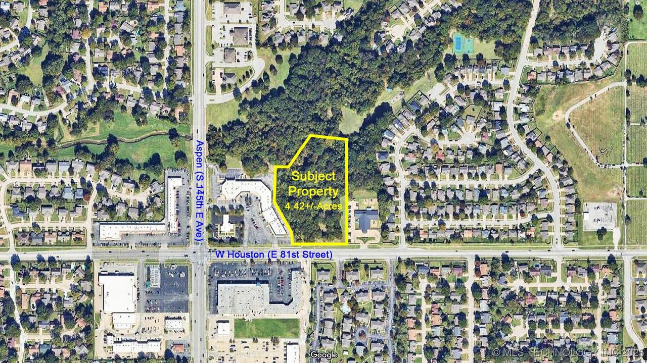  Houston Street - Photo 1