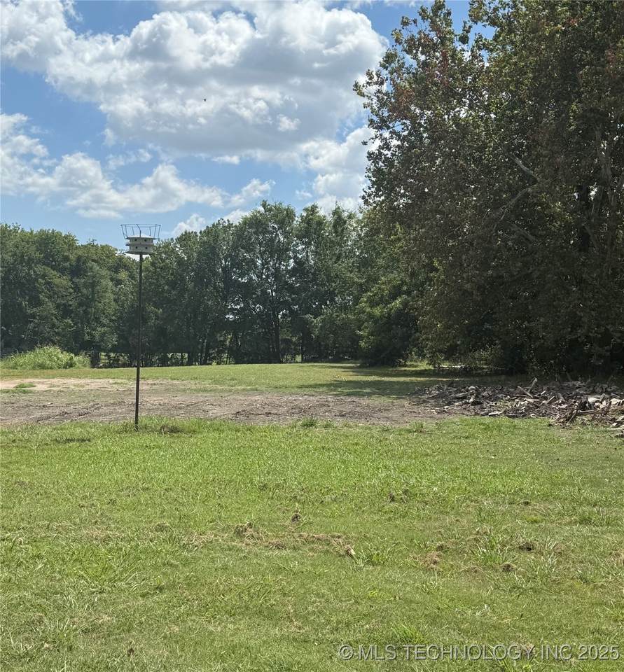  119th Avenue - Photo 1