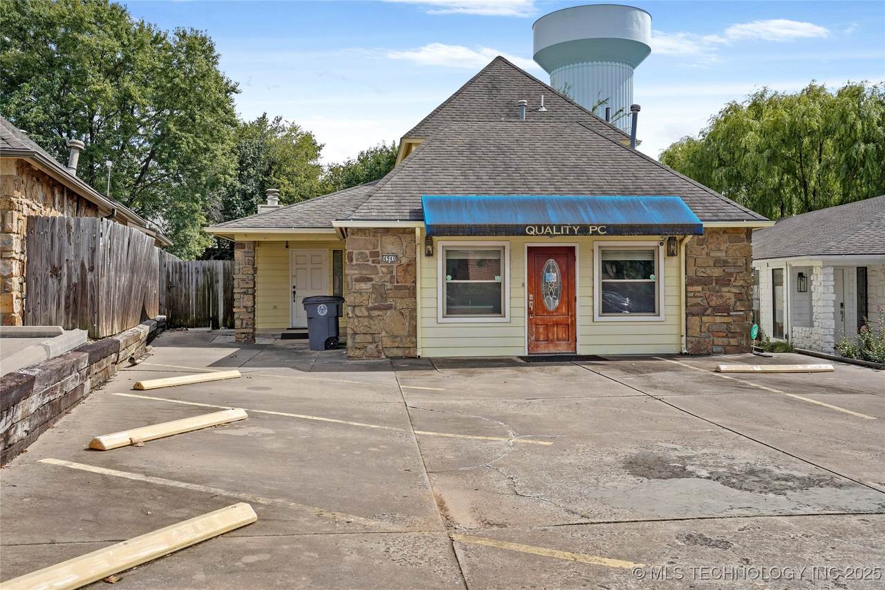 4940 73rd Street - Photo 1