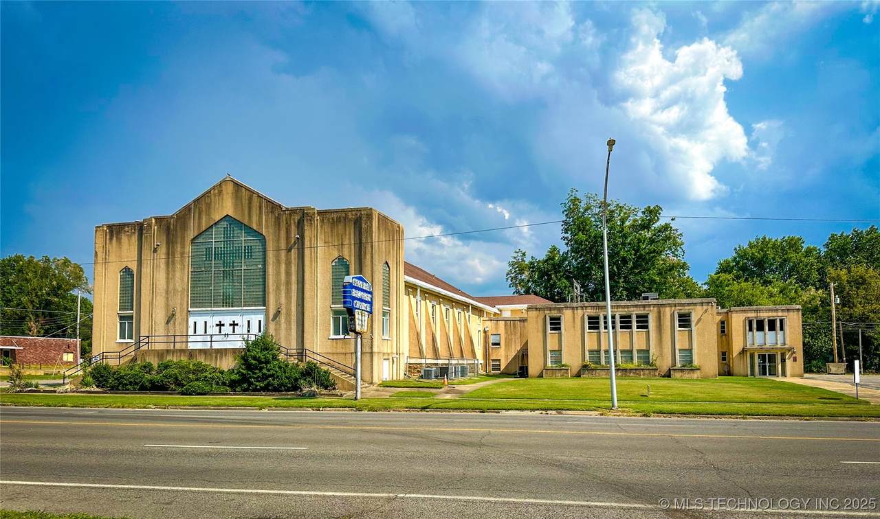 624 Eastside - Photo 1