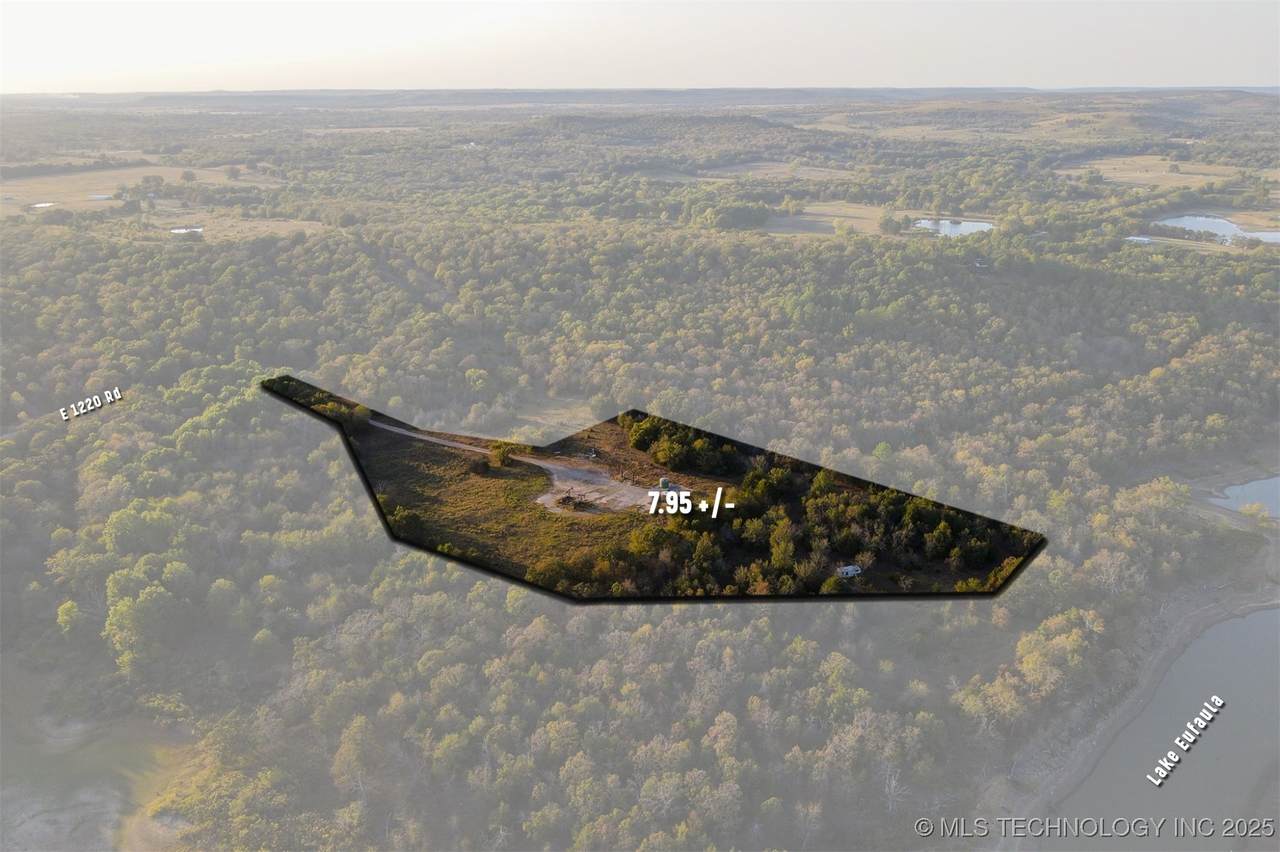 33 1220 Road - Photo 1