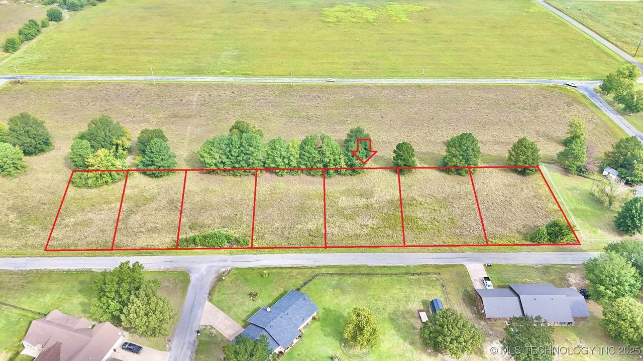 16 L. Street - Photo 1