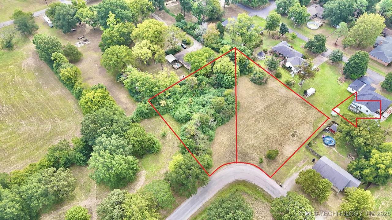 7 J Street - Photo 1