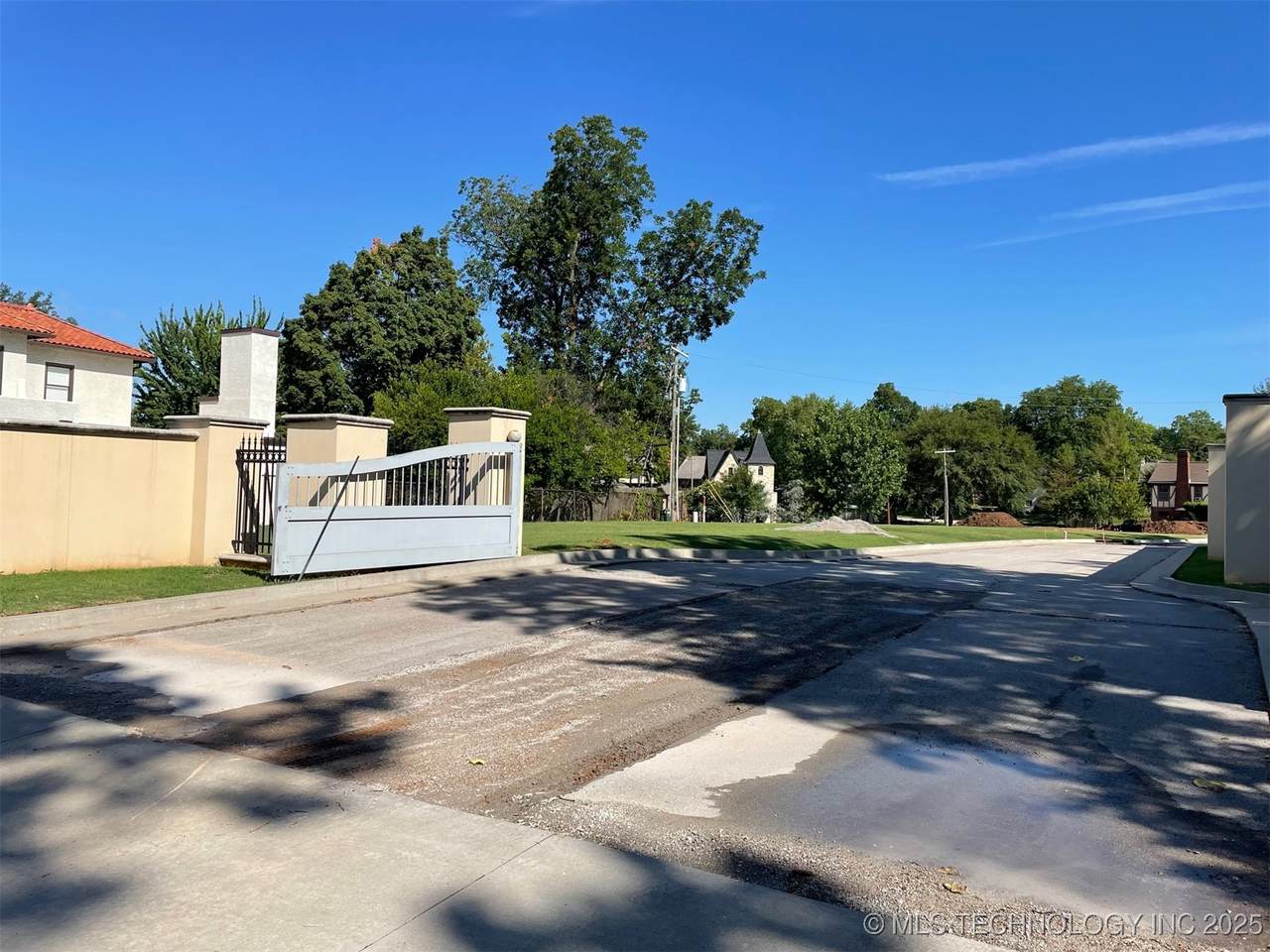 1251 28th Street - Photo 1