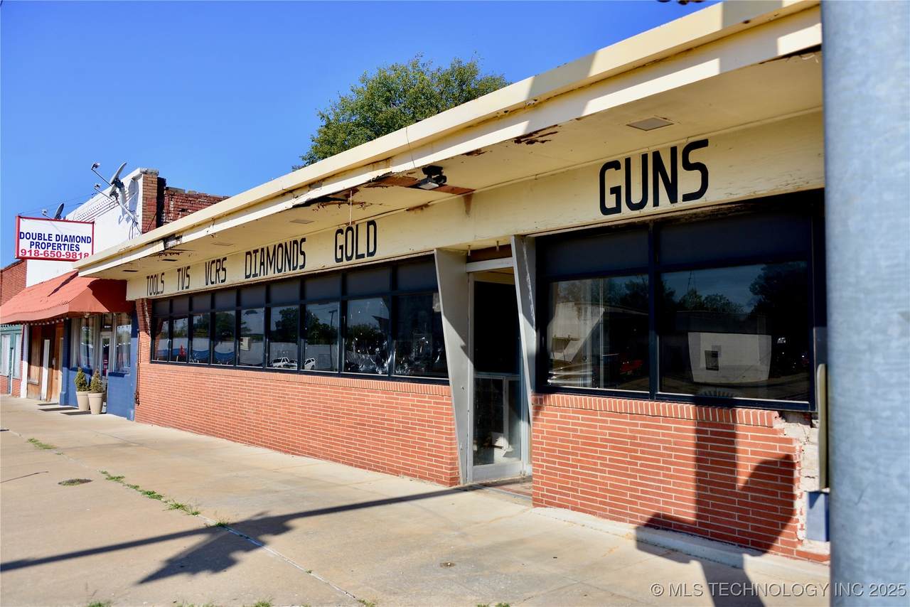 602 Main Street - Photo 1