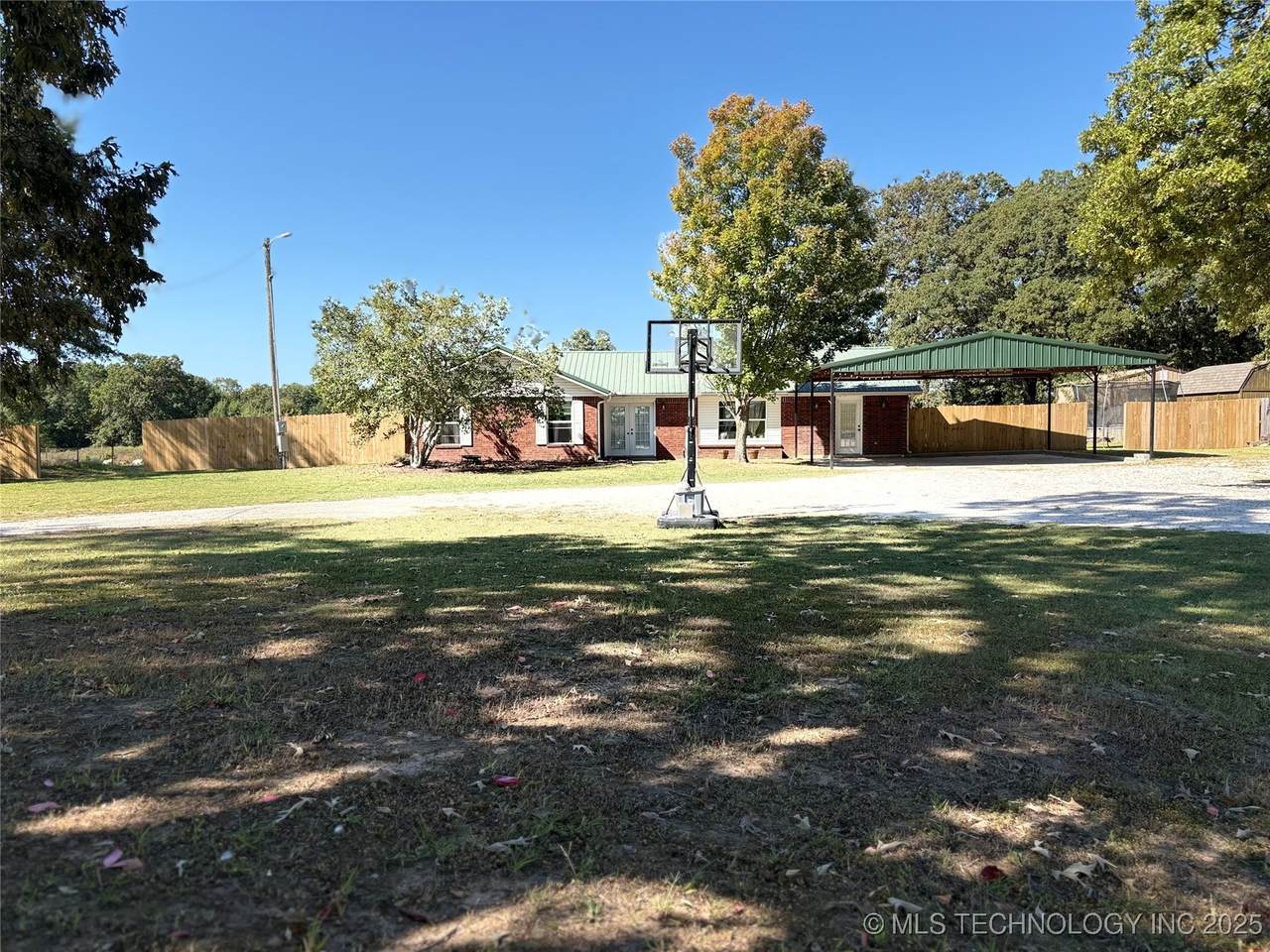 107794 4540 - Photo 1