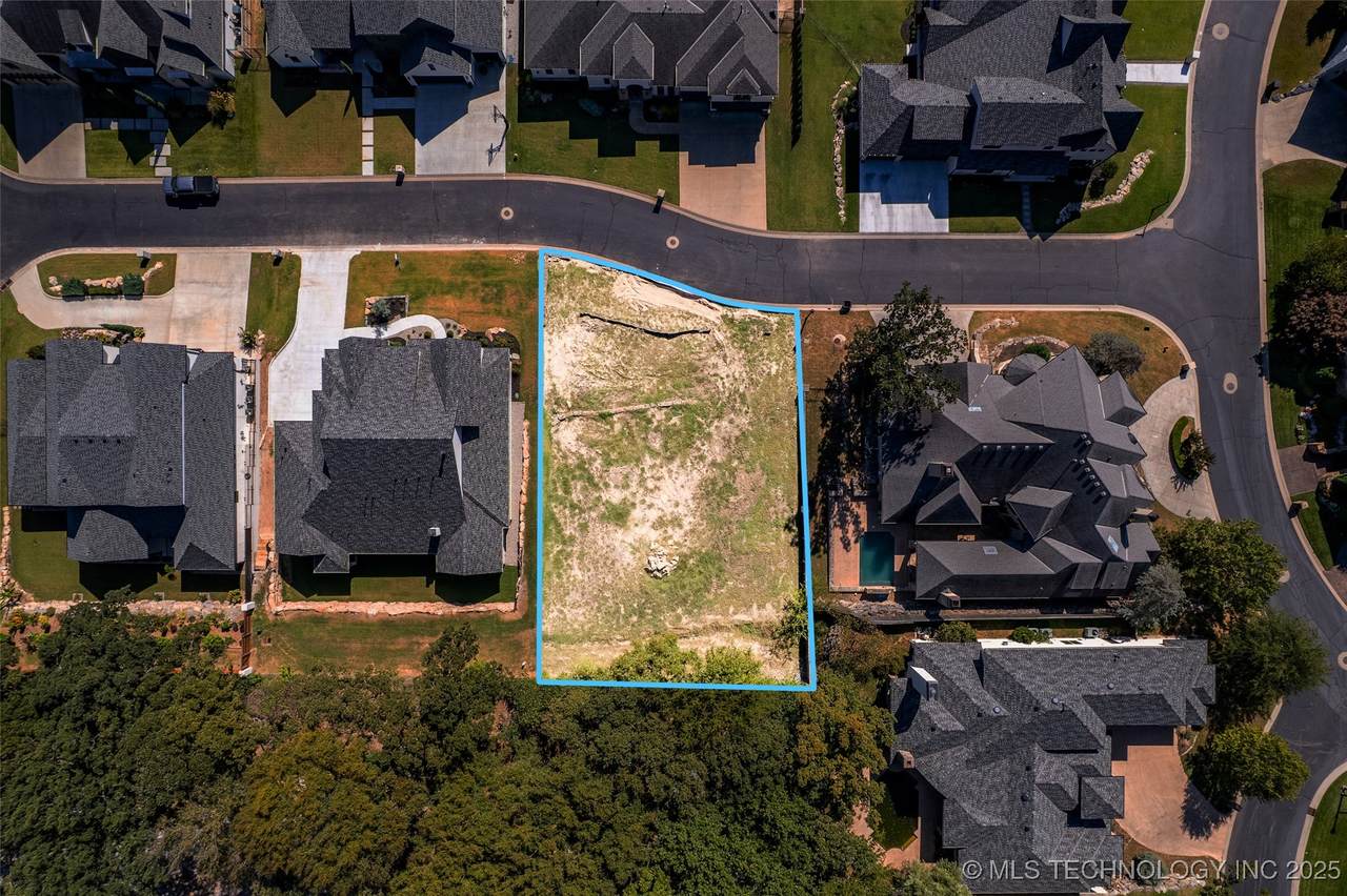 6031 119th Place - Photo 1