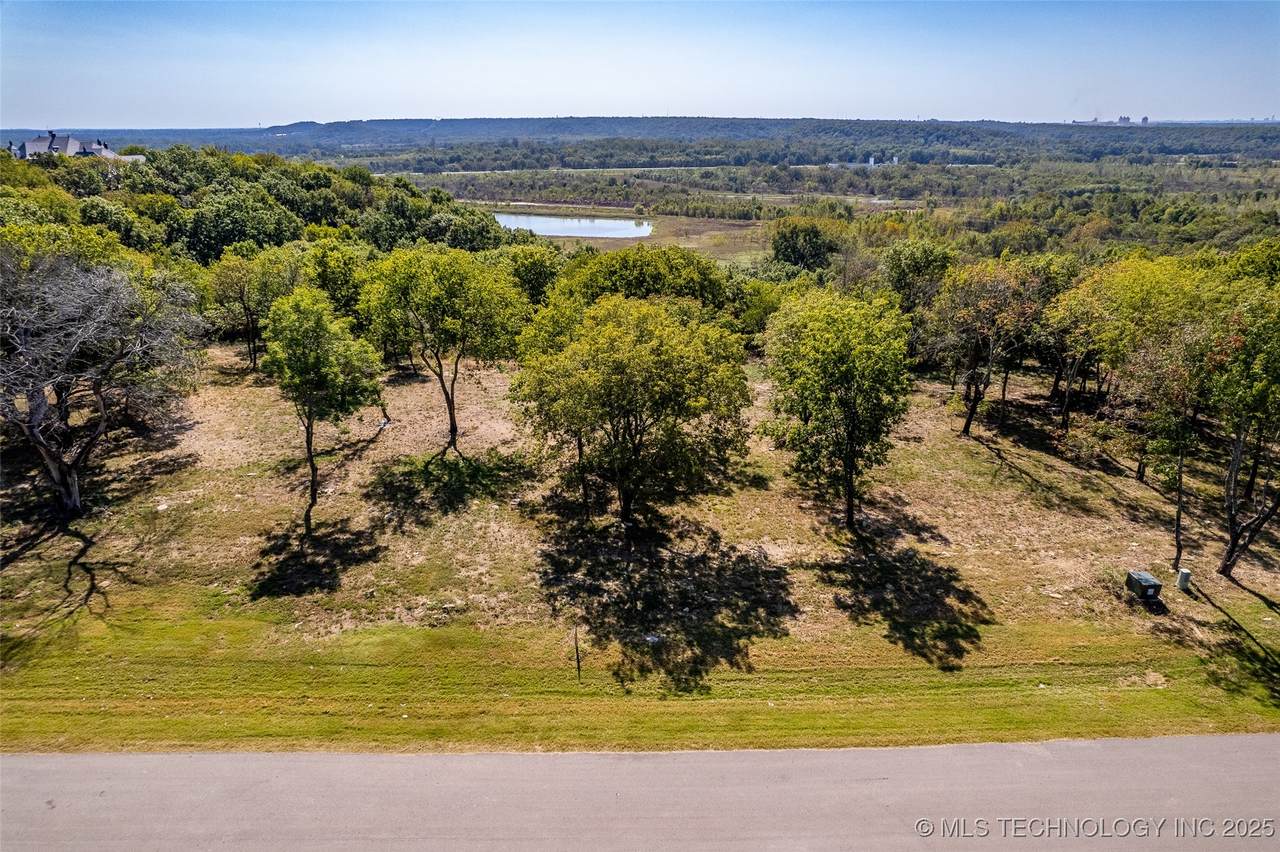 5883 Eagle Road - Photo 1