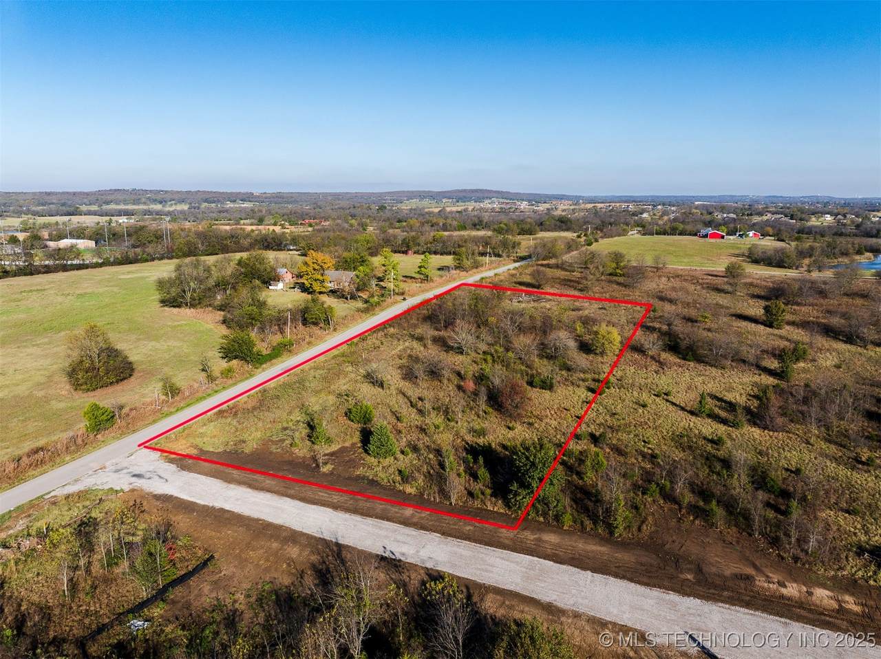 3 195th Street - Photo 1