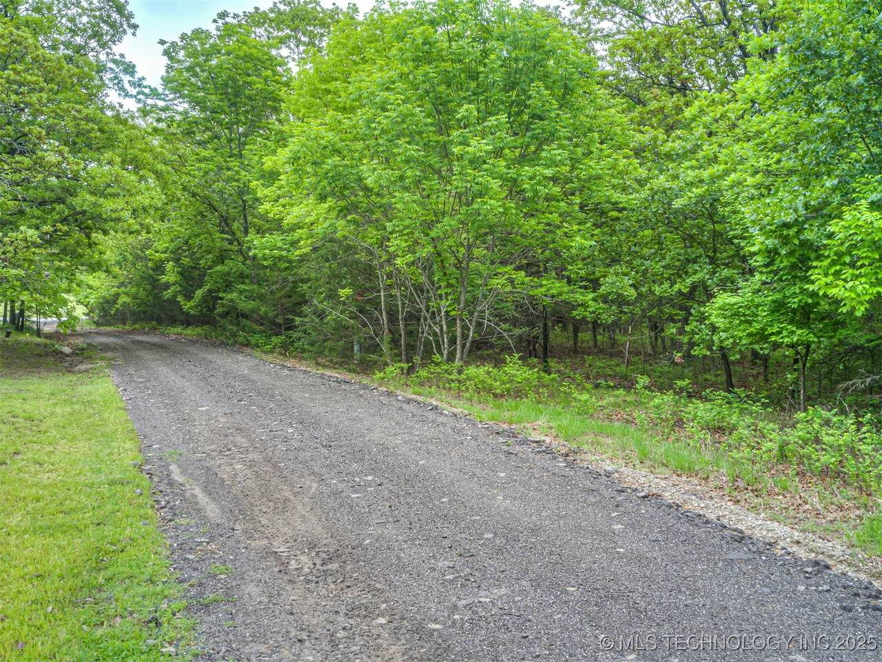 3891 Fox Run Road - Photo 1