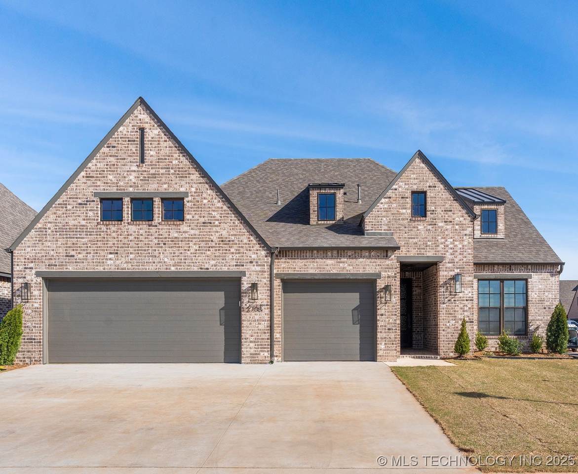 2708 Van Buren Court - Photo 1