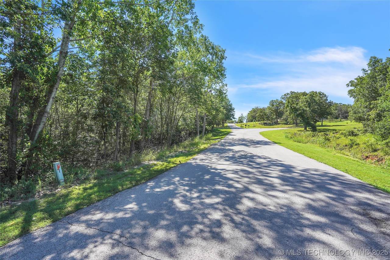 0002 Marina Drive - Photo 1