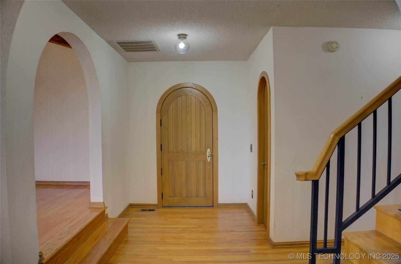 https://bt-photos.global.ssl.fastly.net/tulsa/1280_boomver_1_2547454-2.jpg