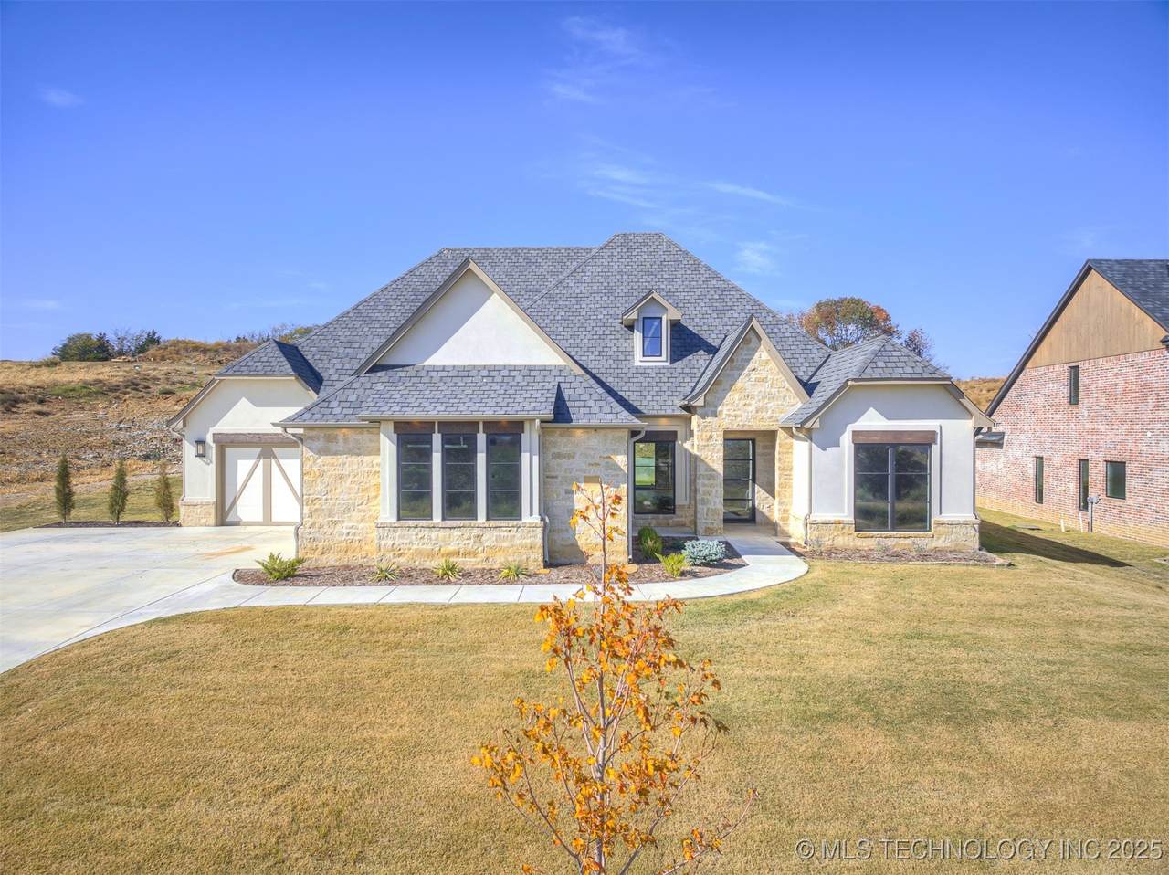 12125 Sunrise Ridge Loop - Photo 1