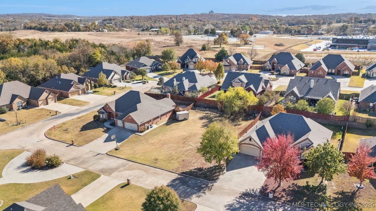 921 Cypress Drive - Photo 1