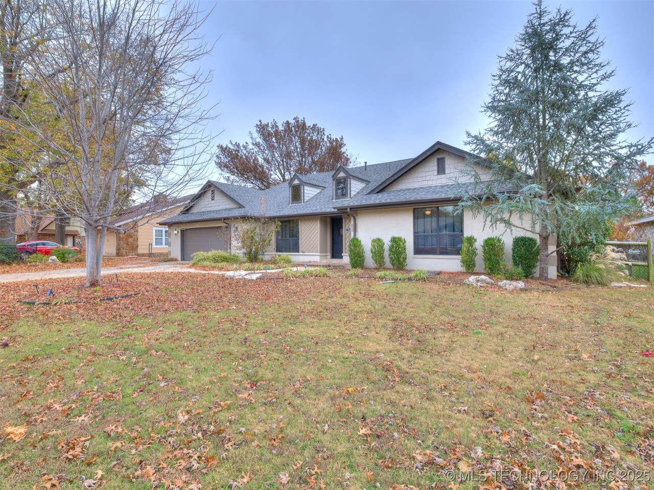 517 Meadowood Drive - Photo 1