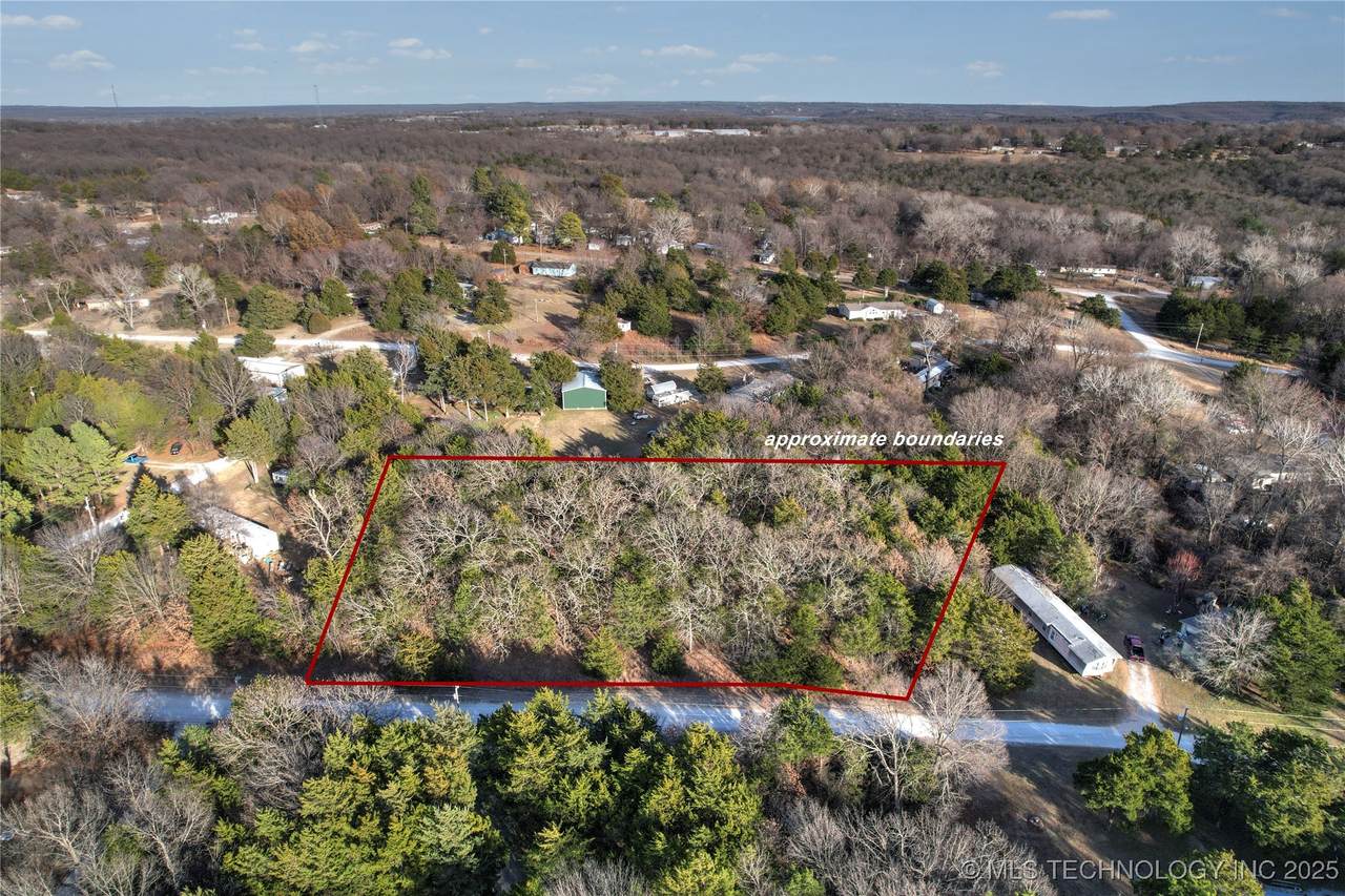 735 Keystone Terrace - Photo 1