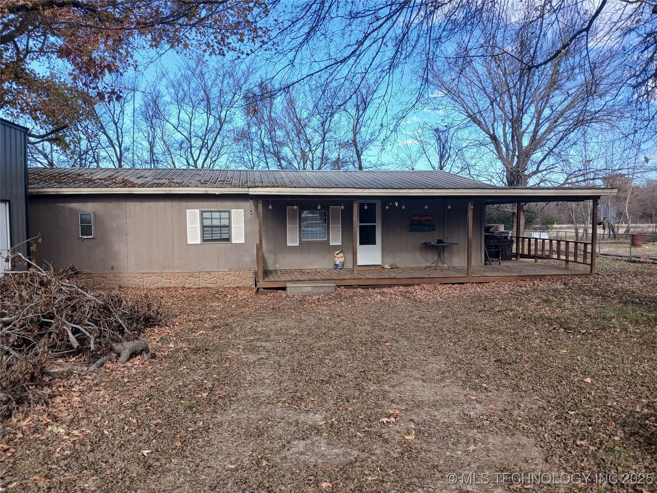 415299 1073 Road - Photo 1