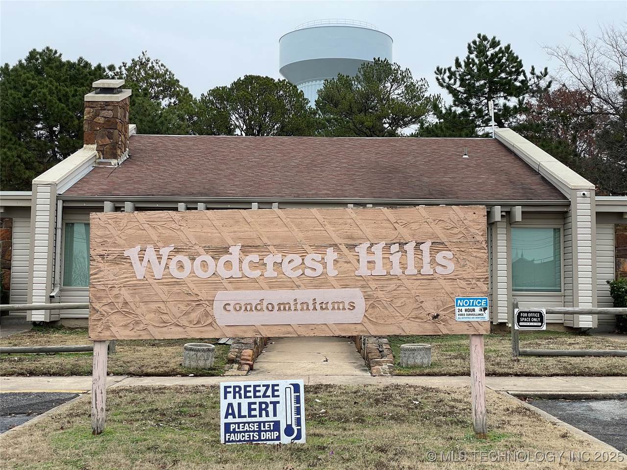 7333 Yale Avenue - Photo 1