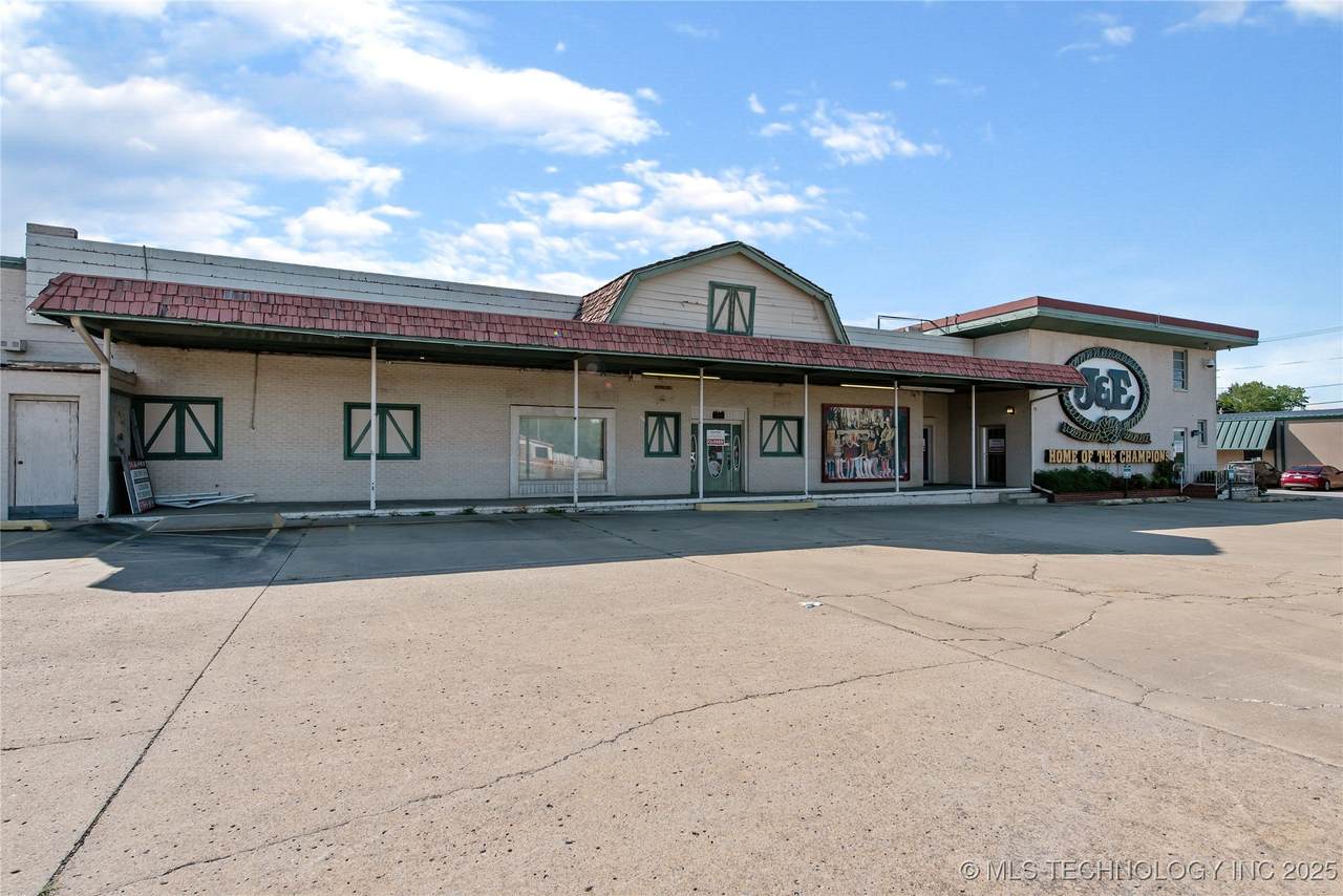 1509 Main Street - Photo 1