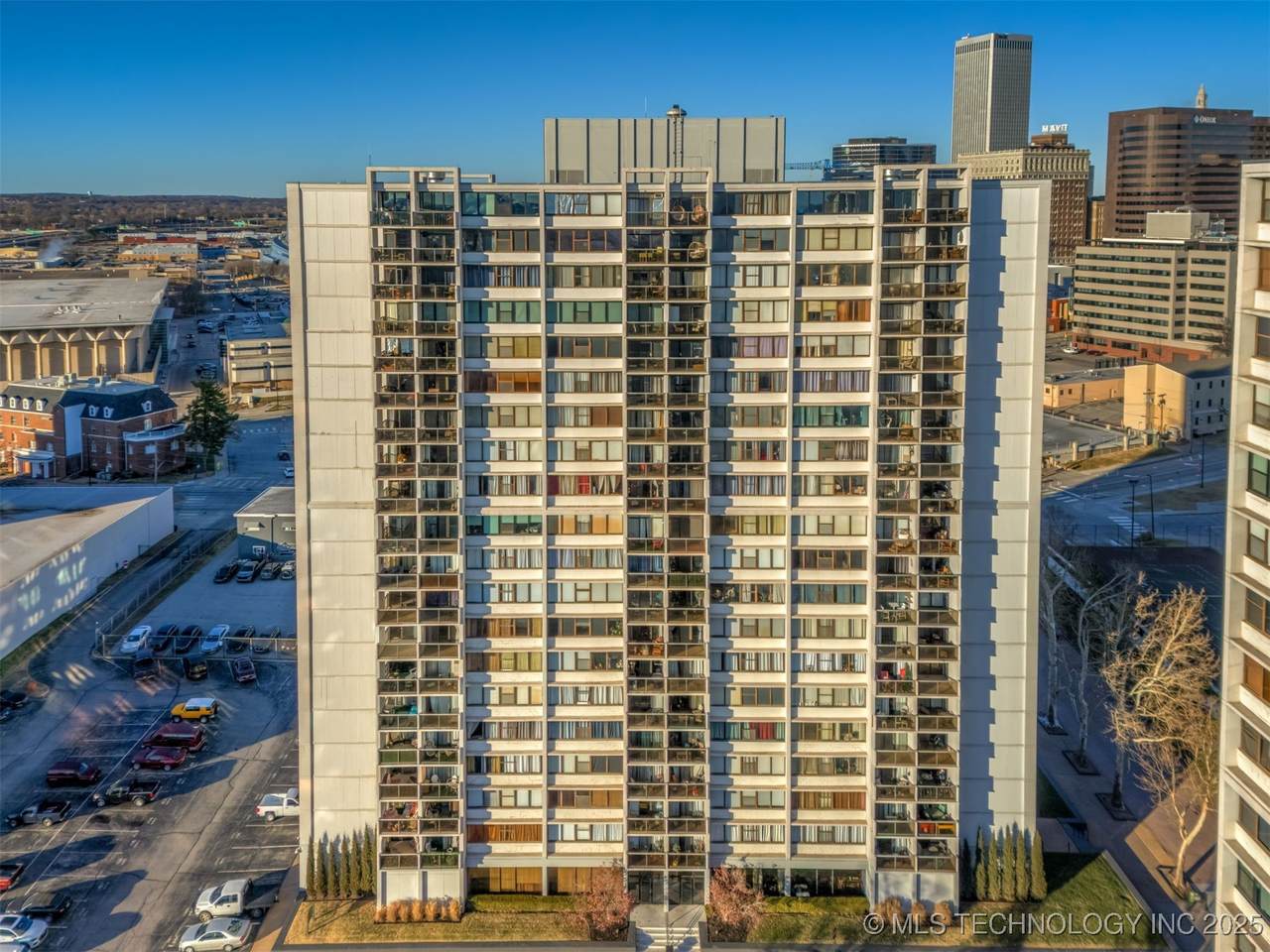 450 7th Street - Photo 1