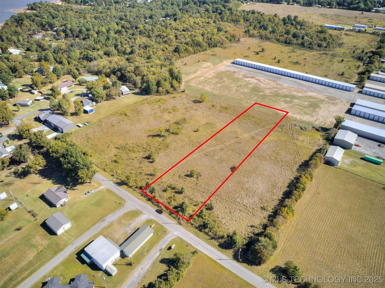 3 Hamilton Road - Photo 1