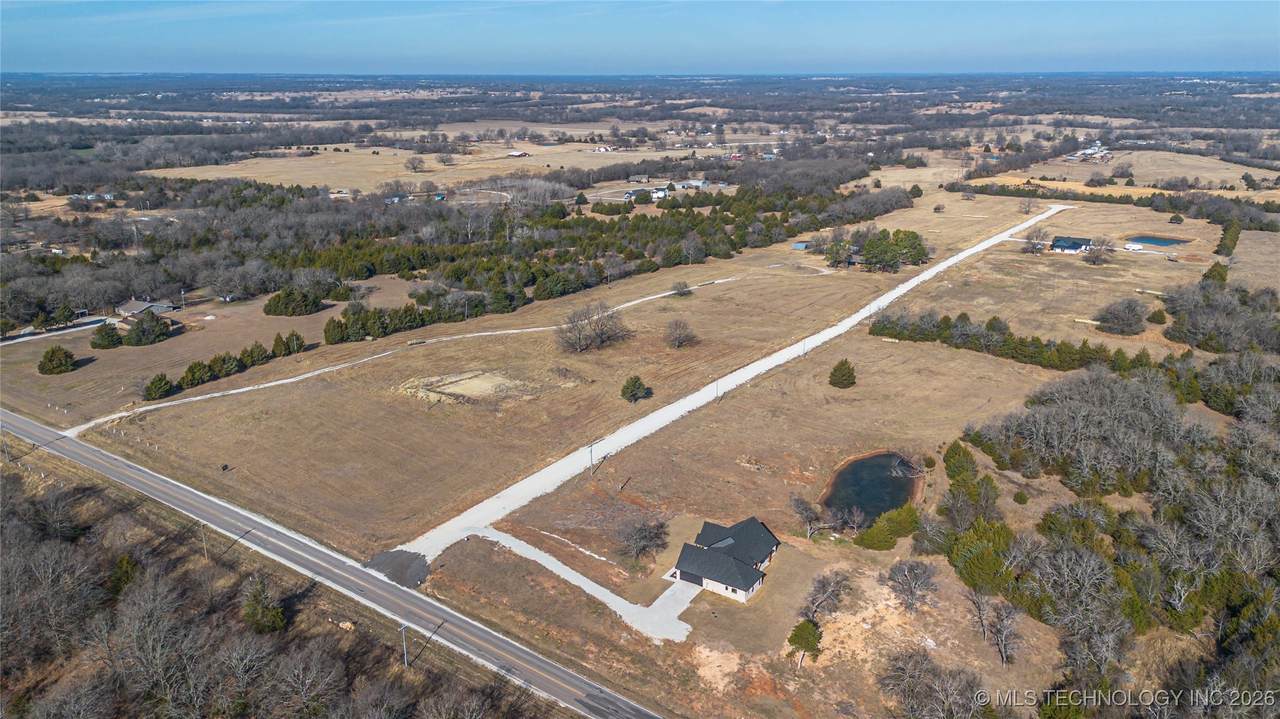  County Road 1570 - Photo 1