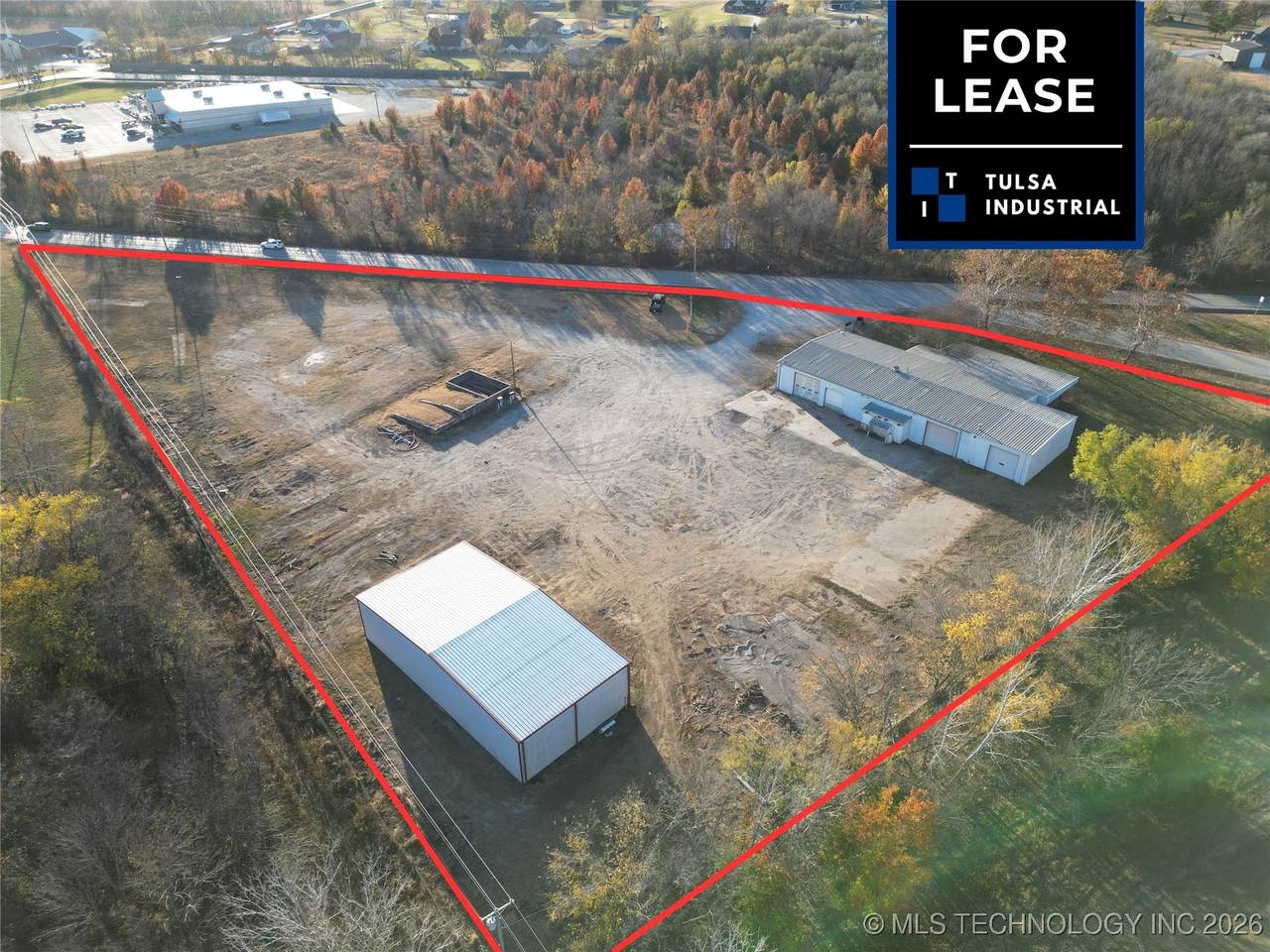 24877 Amah Parkway - Photo 1