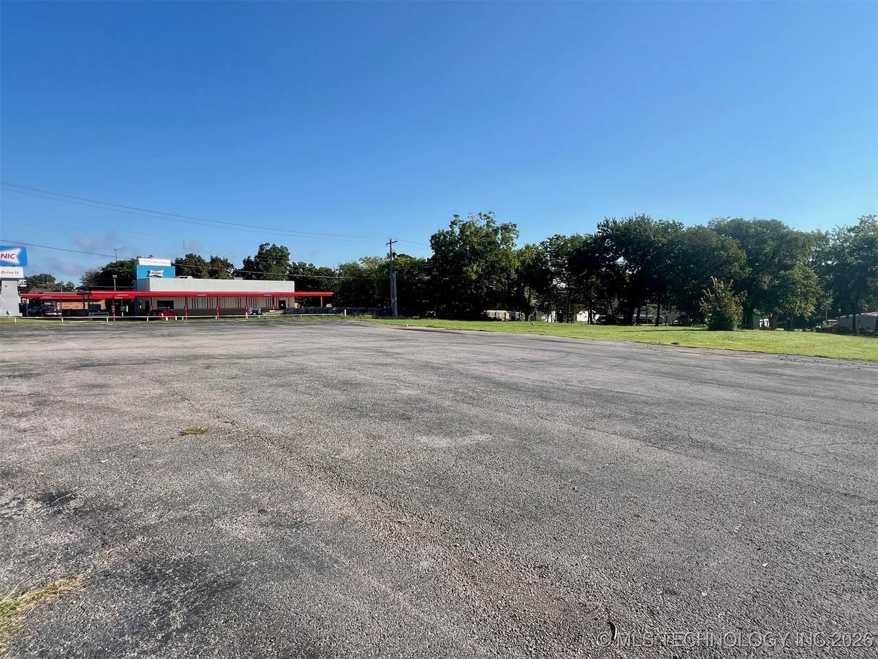 700 1st Street - Photo 1