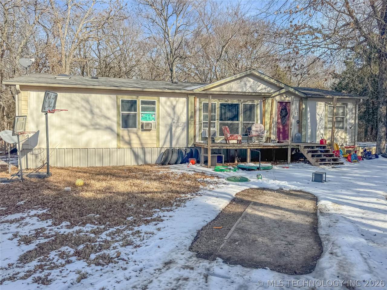 67 Westgate Drive - Photo 1