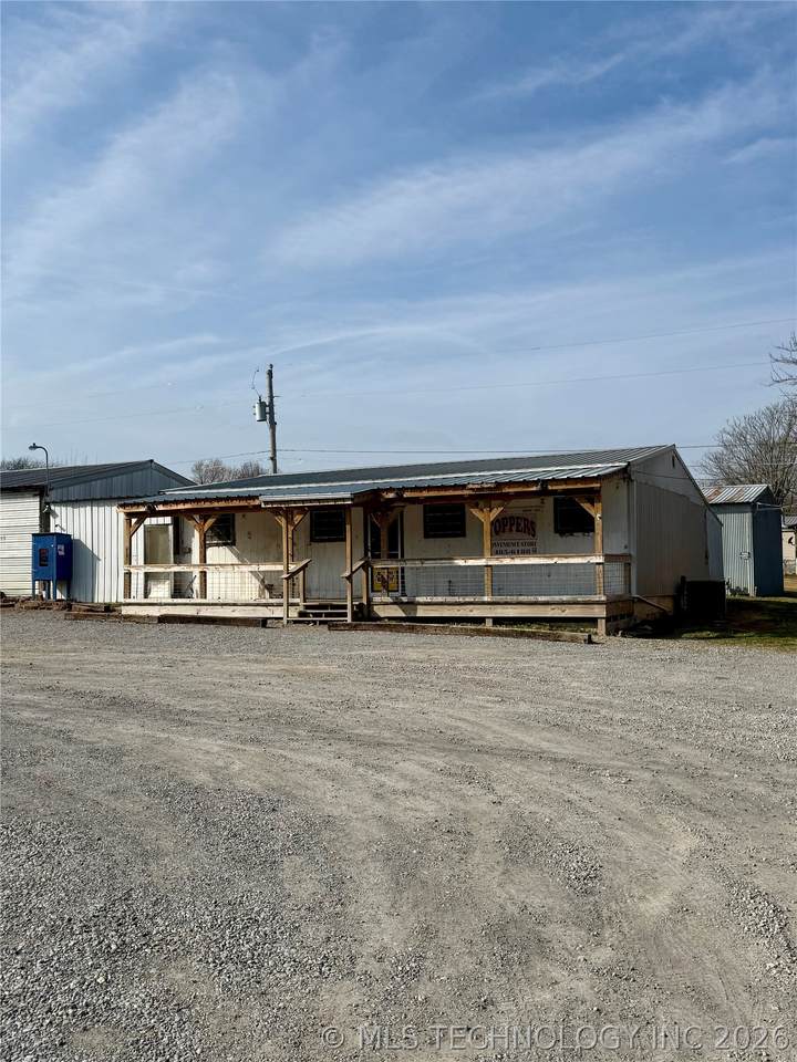 72135 320 Road - Photo 1