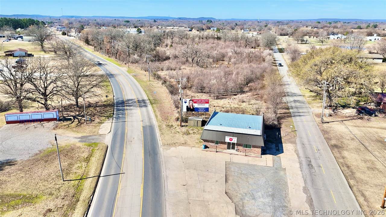 1609 Main Street - Photo 1
