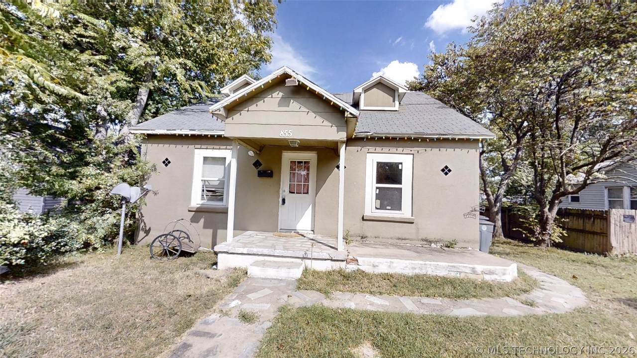 855 Delaware Place - Photo 1