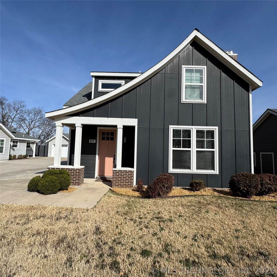 811 Mclish Street - Photo 1