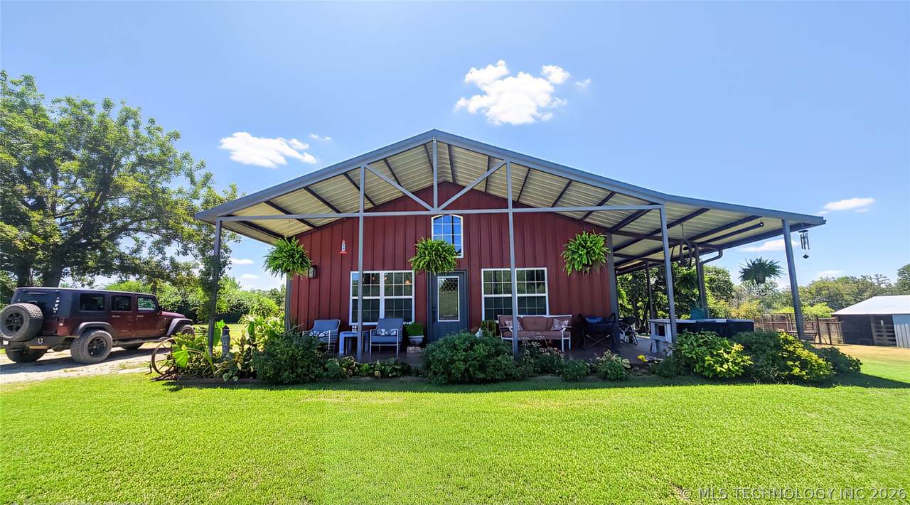 10701 Eastway - Photo 1