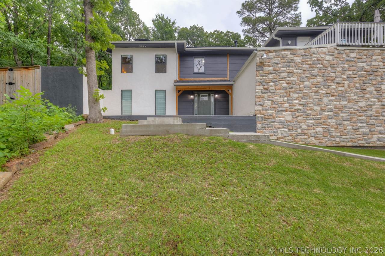 7423 Urbana Avenue - Photo 1