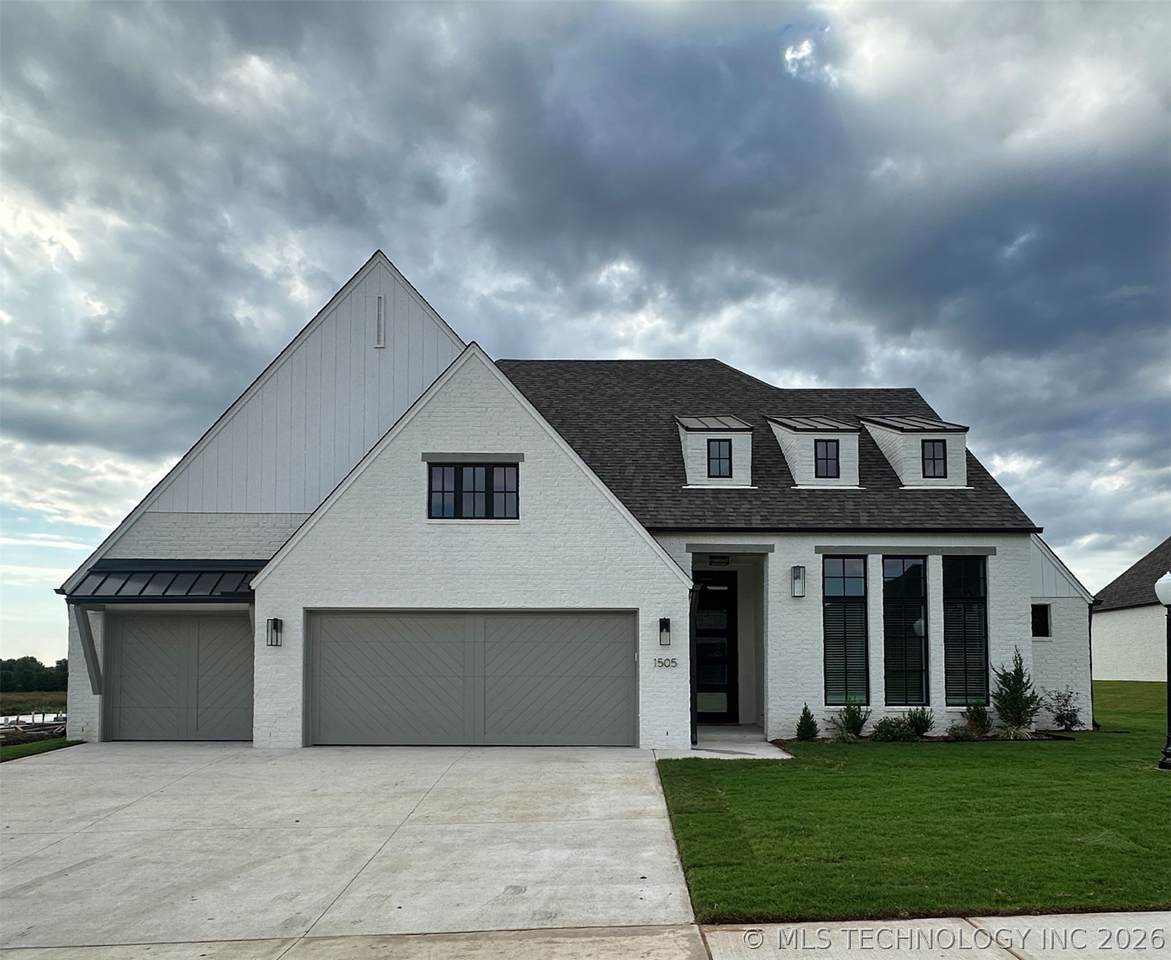 1505 Cedarwood Drive - Photo 1