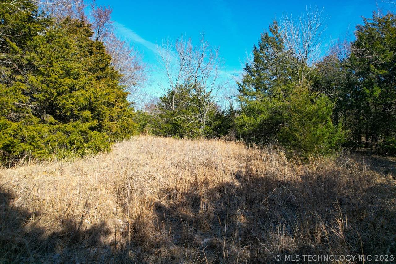 412744 Hwy 9 - Photo 1