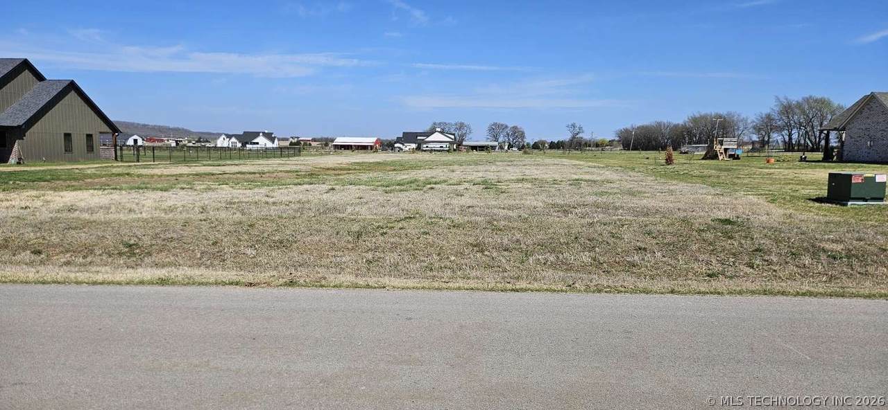 4963 184th Street - Photo 1