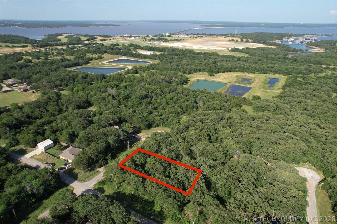 1944 Black Oak Trail - Photo 1