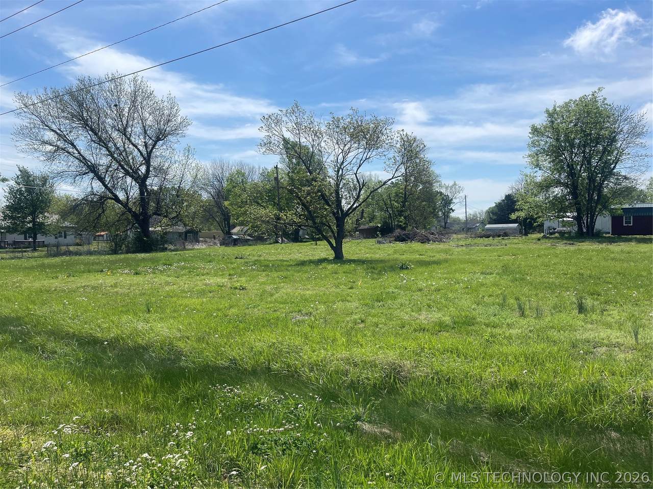 346 Willow - Photo 1
