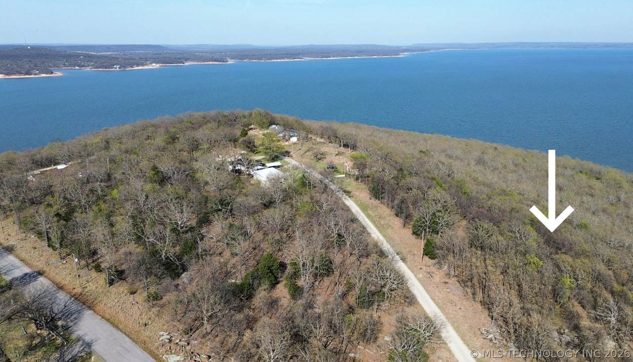 38 South Drive - Photo 1