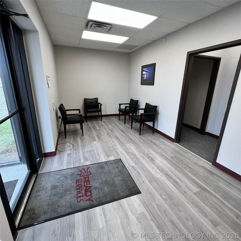 https://bt-photos.global.ssl.fastly.net/tulsa/1280_boomver_1_2611166-3.jpg
