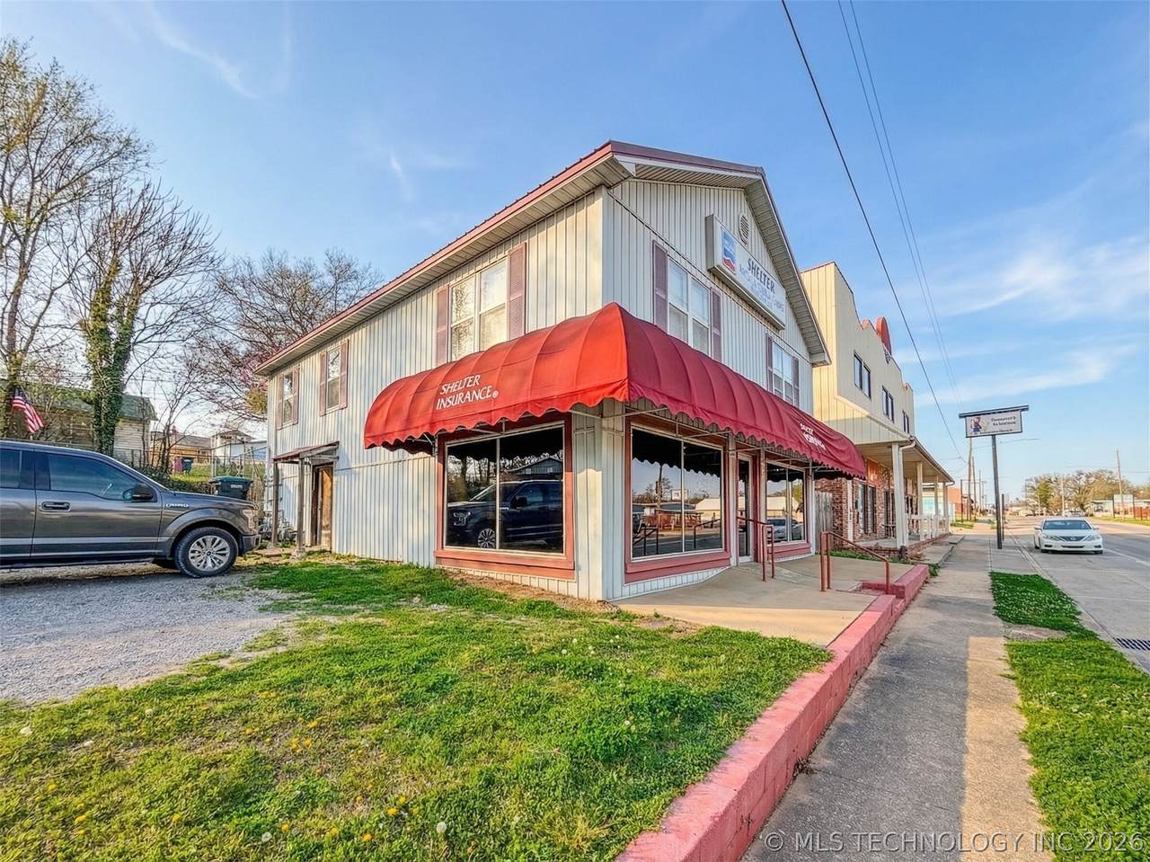 526 Muskogee Avenue - Photo 1